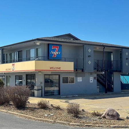 Super 7 Motel Coralville Exterior foto